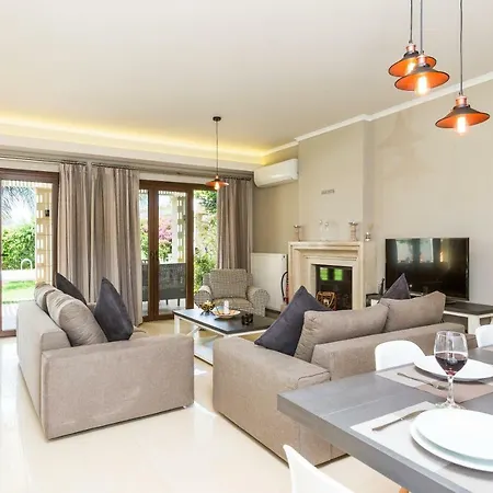 Aria - Private Pool, Playground, Ping Pong & Close To Beach, By Thinkvilla Вилла