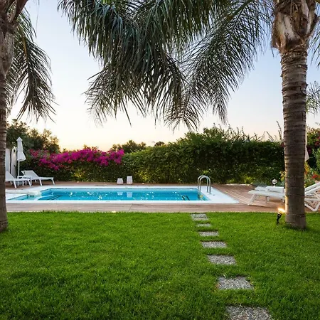 Aria - Private Pool, Playground, Ping Pong & Close To Beach, By Thinkvilla Вилла *