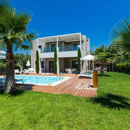 Aria - Private Pool, Playground, Ping Pong & Close To Beach, By Thinkvilla Вилла