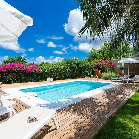 Aria - Private Pool, Playground, Ping Pong & Close To Beach, By Thinkvilla Pigi (Crete)
