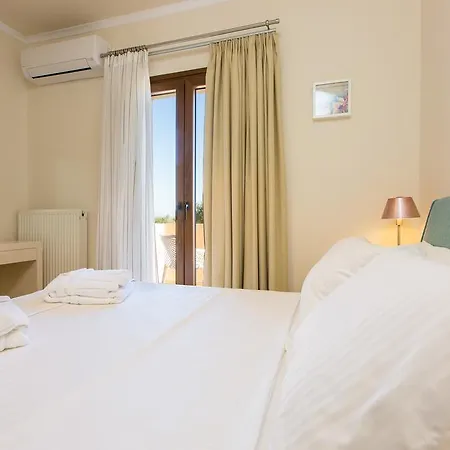 Aria - Private Pool, Playground, Ping Pong & Close To Beach, By Thinkvilla Villa