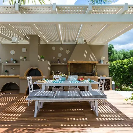 Villa Aria - Private Pool, Playground, Ping Pong & Close To Beach, By Thinkvilla *